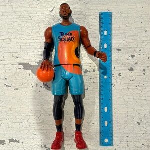Lebron James tune squad  Space Jam figurine 12” tall
